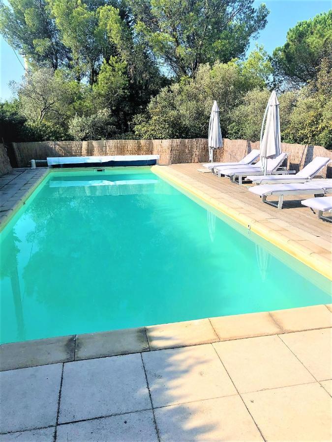 Willa Les Calades - Piscine, Parc, Parking Arles Zewnętrze zdjęcie