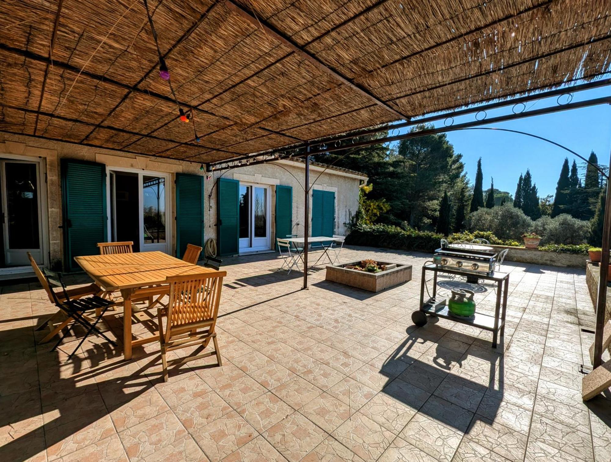 Willa Les Calades - Piscine, Parc, Parking Arles Zewnętrze zdjęcie